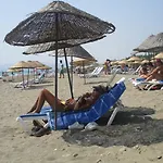 Mandarin Beach Szálloda *