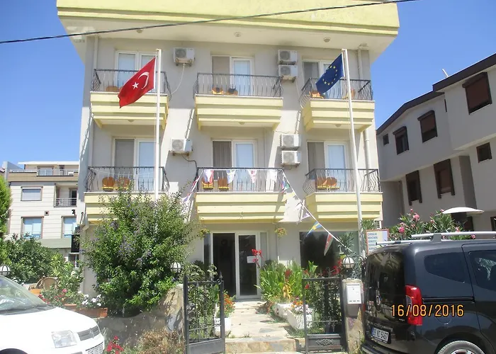 Mandarin Beach Hotel