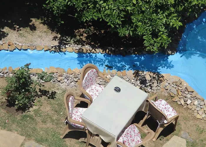 Hotel Mandarin Beach *